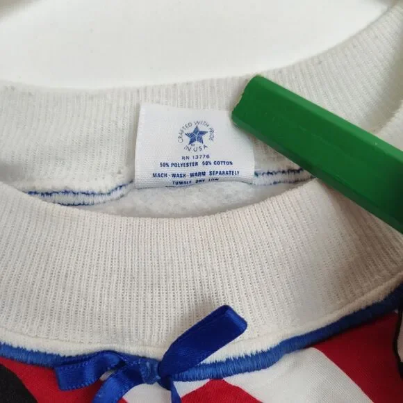 VTG Pannill Disney Mickey Mouse Pullover Sweatshirt Women XL White Graphic Print - Picture 7 of 8